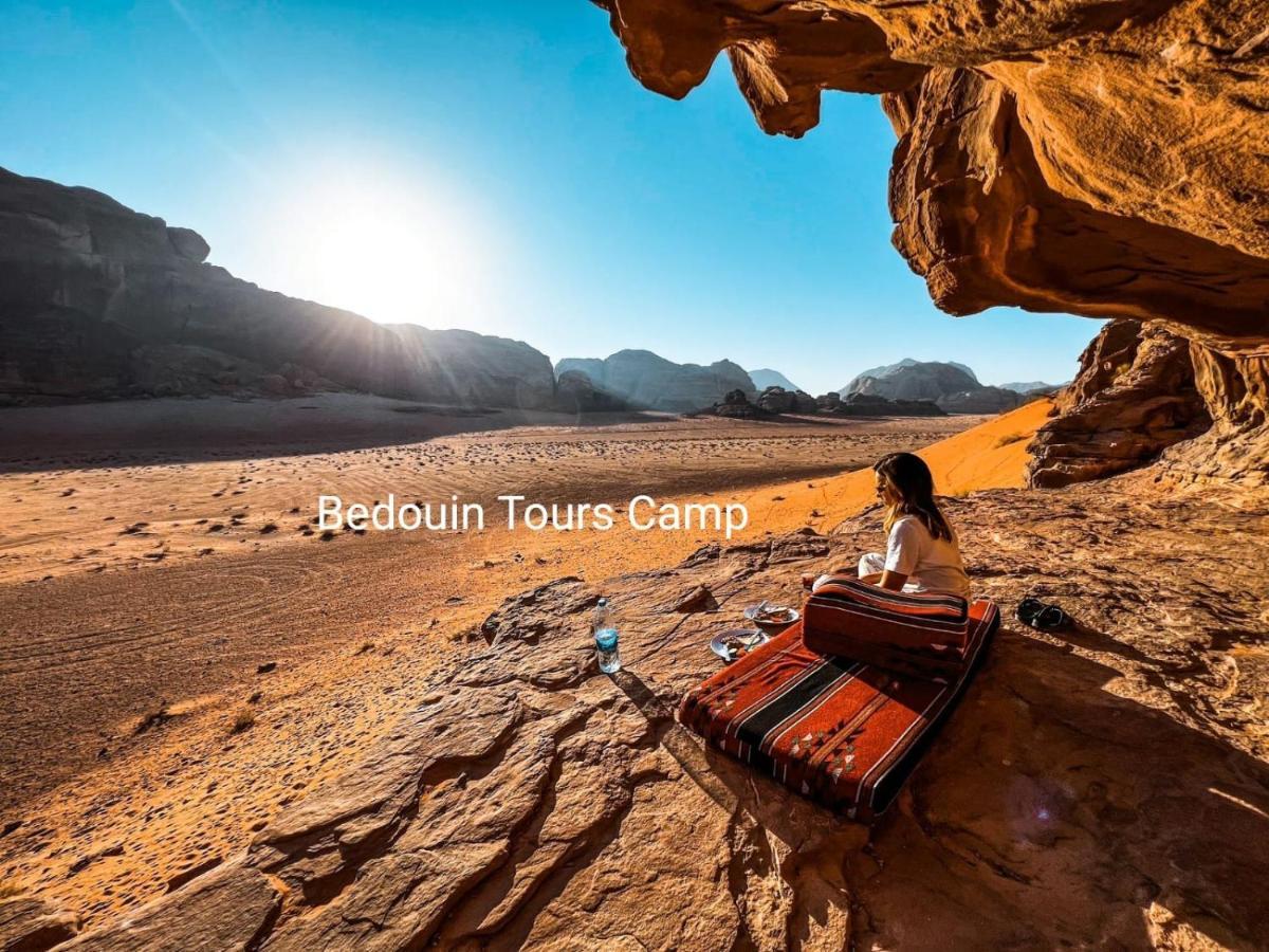 Hotel Bedouin Tours Camp à Wadi Rum Extérieur photo